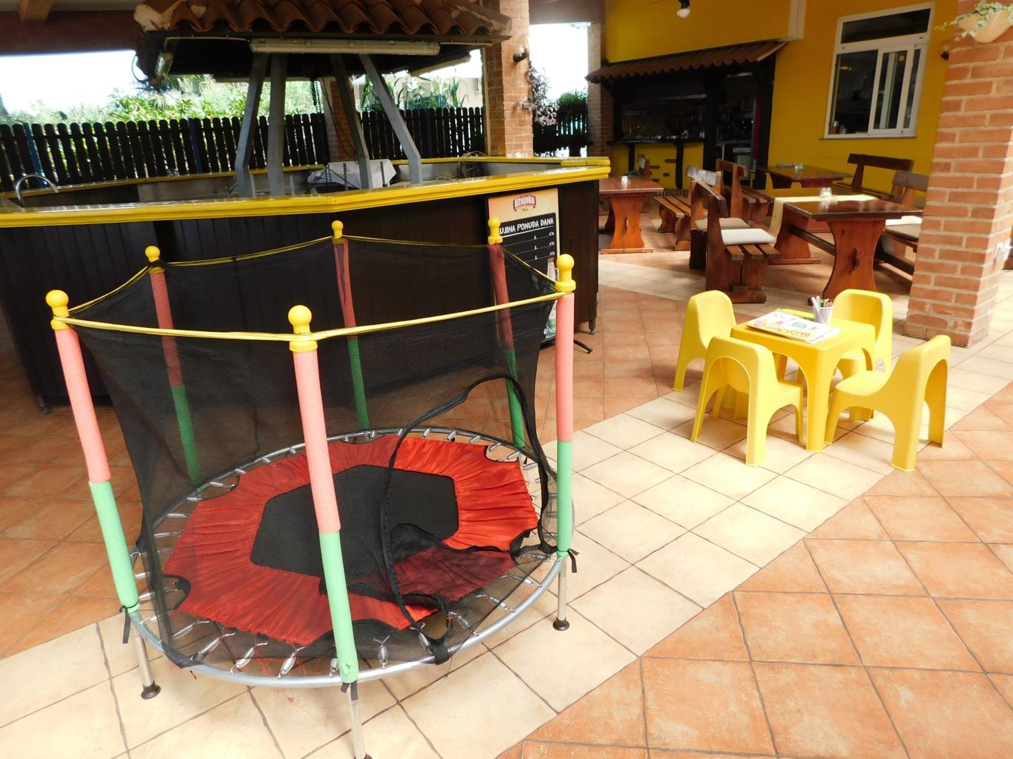 Biergarten Medulin Exterior photo